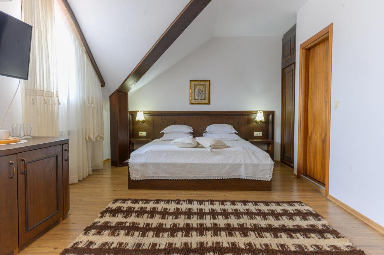 Boutique Hotel L Do Rado Sofia Exterior photo